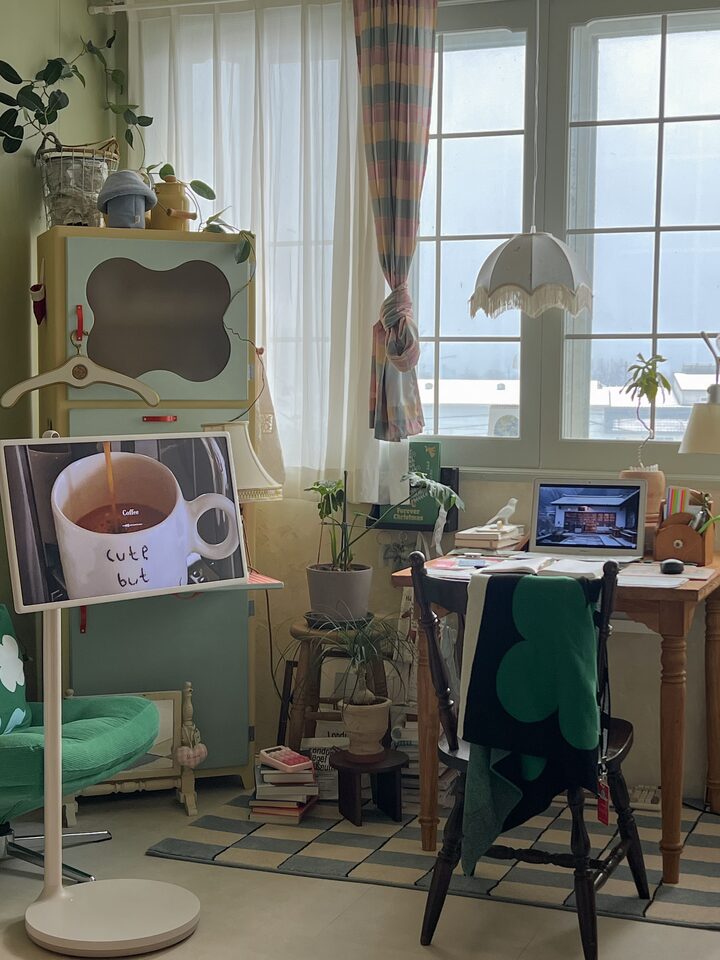 short form carousel card thumbnail