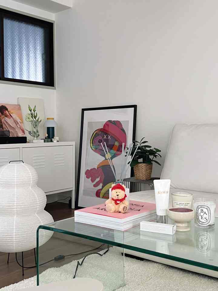 Beruang Starbucks yang diberikan oleh temanku Korea Selatan sangat lucu sehingga aku menyukainya 🧸ᡣ𐭩
#Starbucks #リビング小物 #リビングインテリア #ホワイト家具 #北欧インテリア