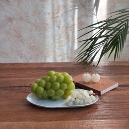 포도냐 포도종이누르개냐 🍇🤍
저의 #애정하는오브제 는 과일종이누르개 오브제들이에요. 우윳빛깔 오닉스로 만들어진 포도, 체리 오브제들은 그냥 올려놓기만해도 참 예쁩니다!
#오브제 #인테리어오브제 #집꾸미기소품 #인테리어소품 #과일오브제 #수에르떼하우스 #문진 #과일문진 #페이퍼웨이트 #집들이선물 #센스있는선물 #3만원대선물