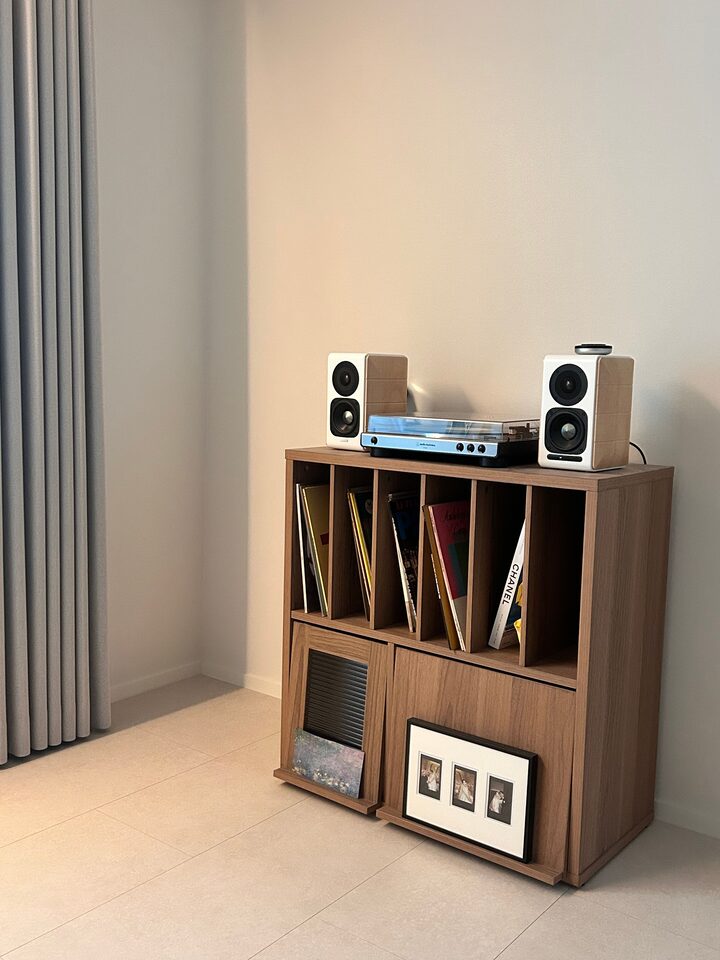 short form carousel card thumbnail