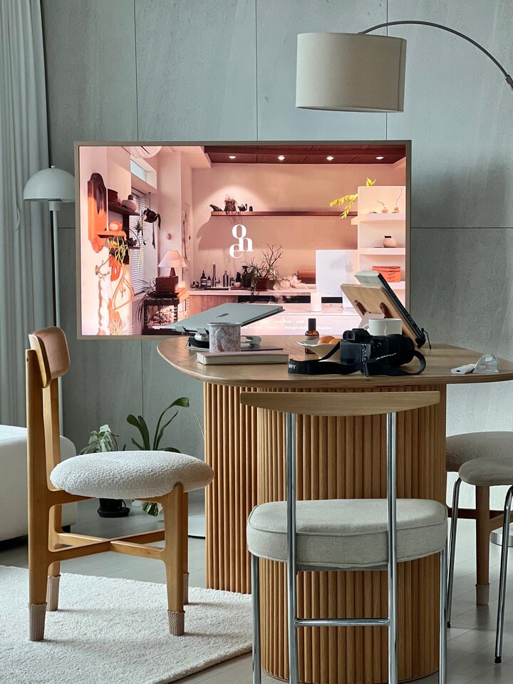 short form carousel card thumbnail