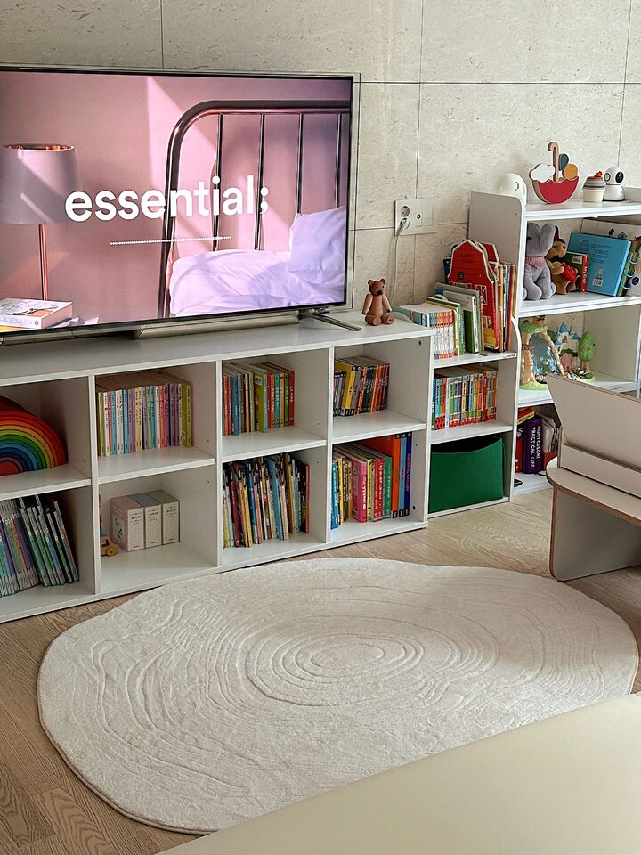 short form carousel card thumbnail