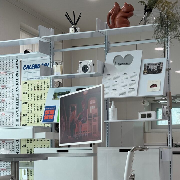 short form carousel card thumbnail