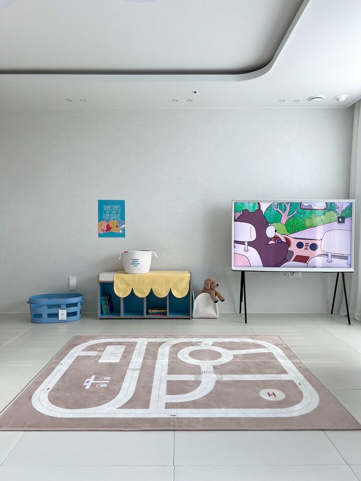 short form carousel card thumbnail