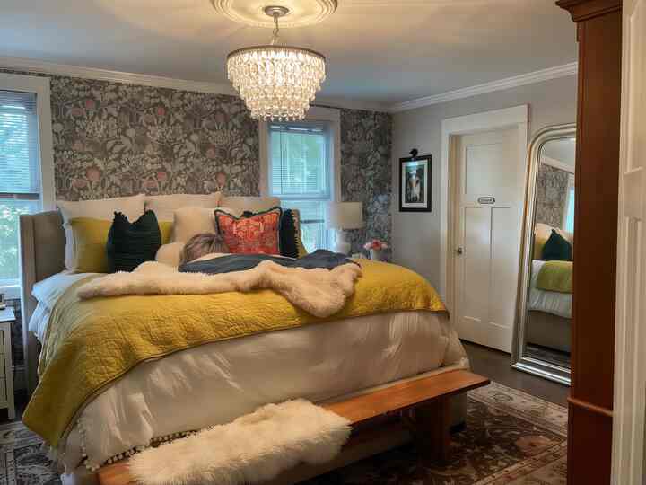 Transforming my bedroom with elegant decor for a peaceful and stylish retreat! ✨🛏️ #BedroomGoals #HomeElegance