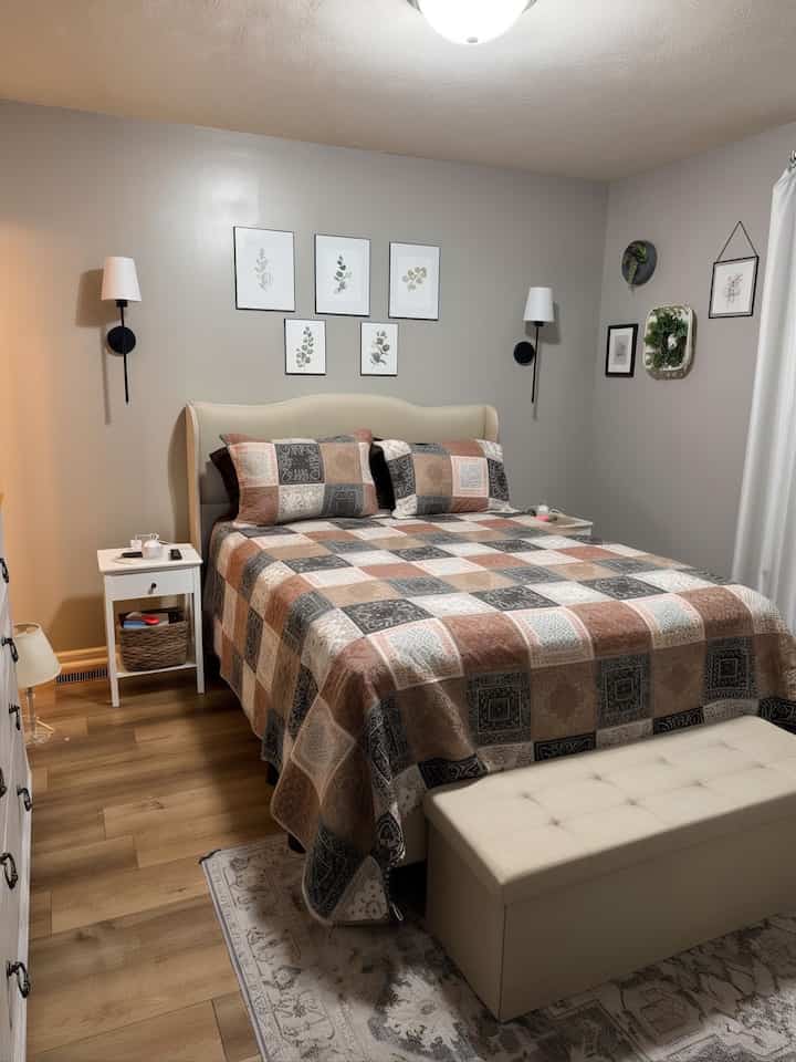 Snuggling up with these cozy quilt bedding sets! Perfect for adding warmth and charm to my bedroom. 🛏️✨ #BeddingGoals #CozyVibes