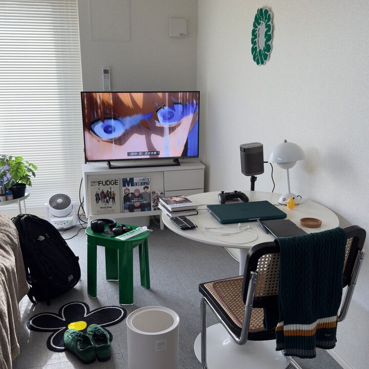 short form carousel card thumbnail