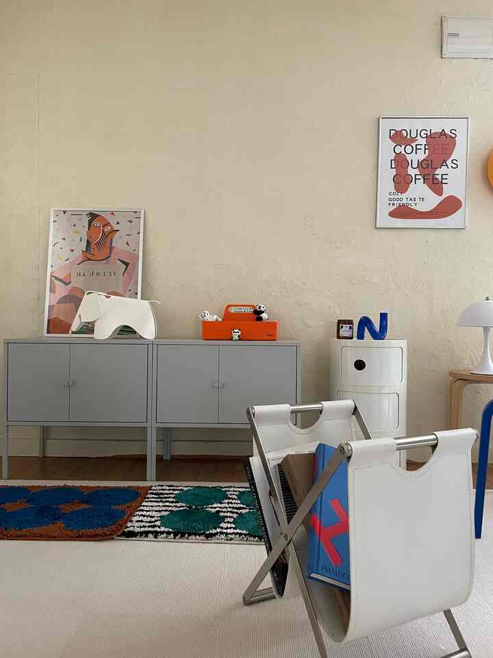 blue&brown
My favorite color combination lately💙🤎
#1DK #2人暮らし #インテリア #インテリア配色 #北欧インテリア #韓国インテリア #ミッドセンチュリー #カラフルなインテリア #ラグ #IKEA
#IKEA storage #vitra #HAY