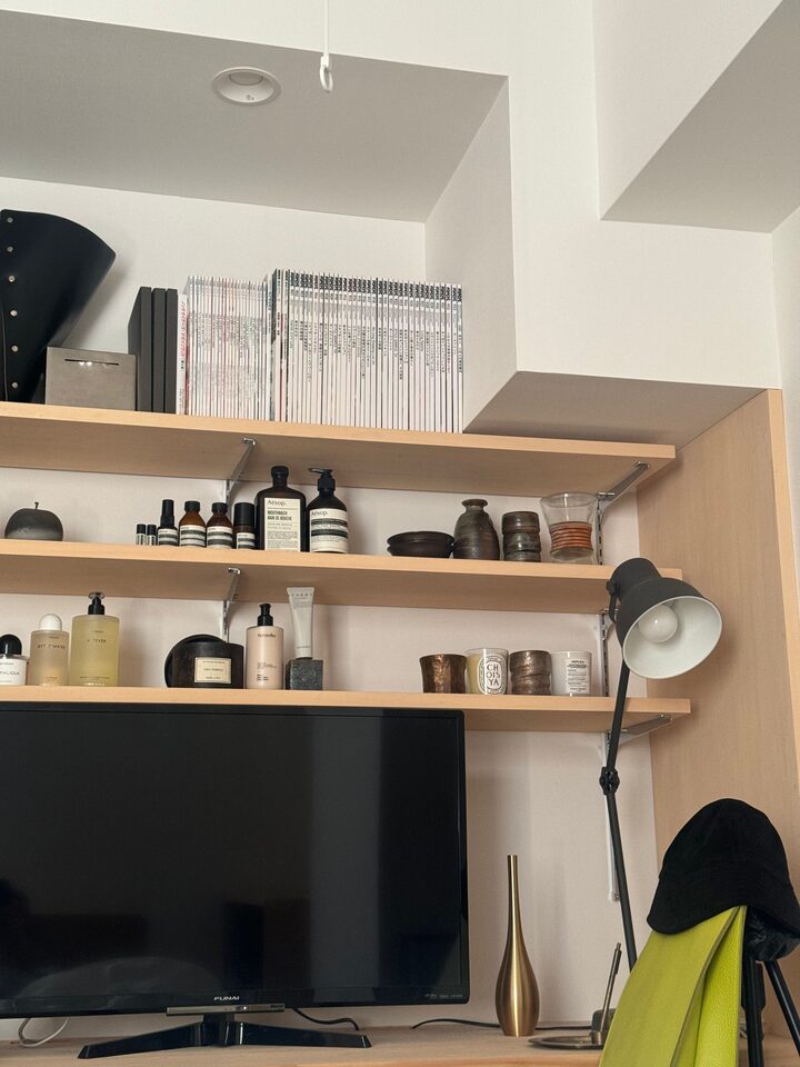 short form carousel card thumbnail