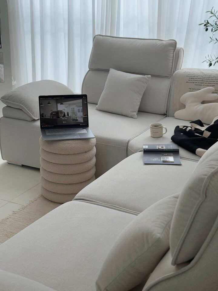 short form carousel card thumbnail