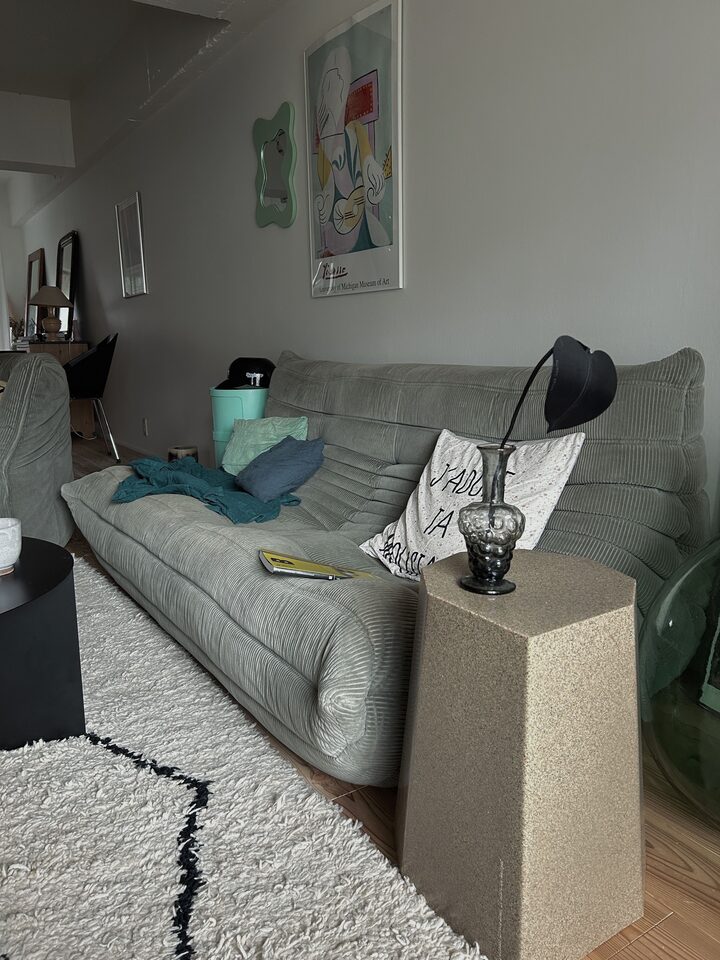 short form carousel card thumbnail