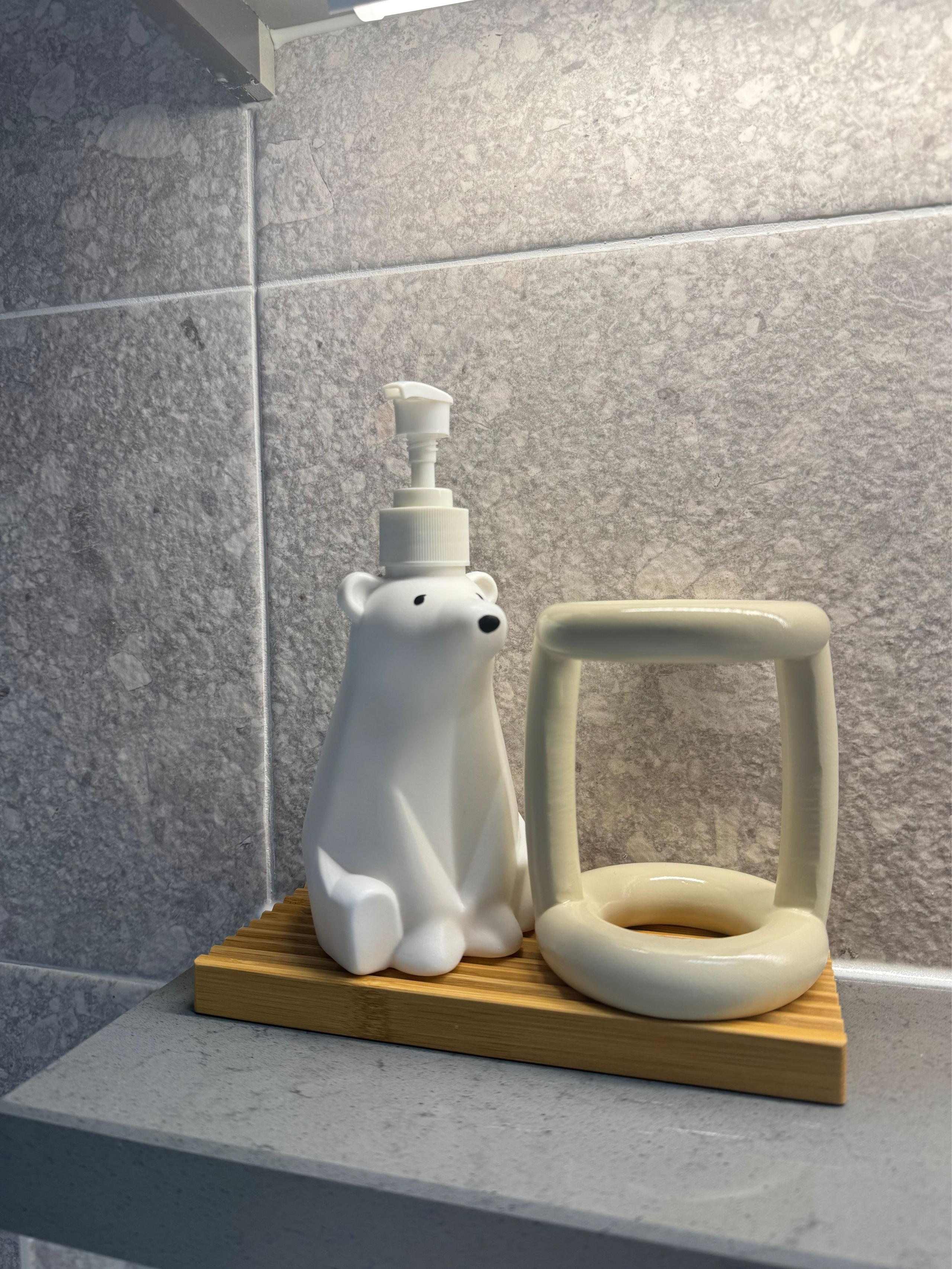 Mongle Toothbrush Holder user photo