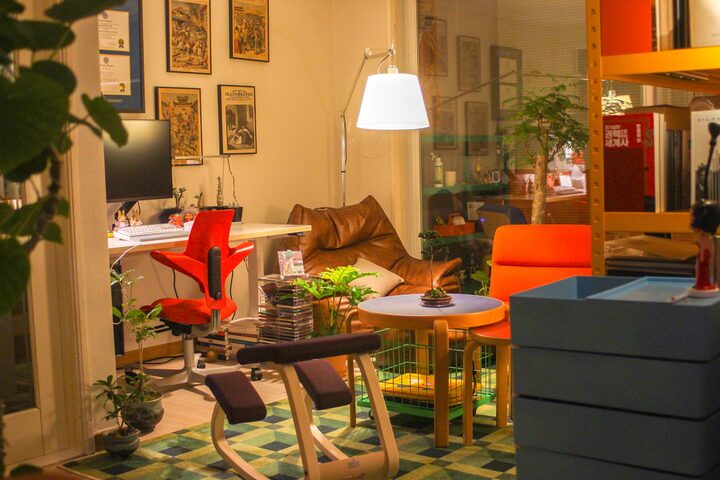 short form carousel card thumbnail