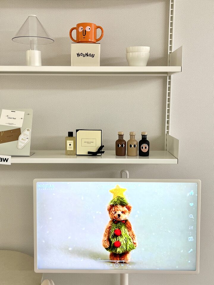 short form carousel card thumbnail