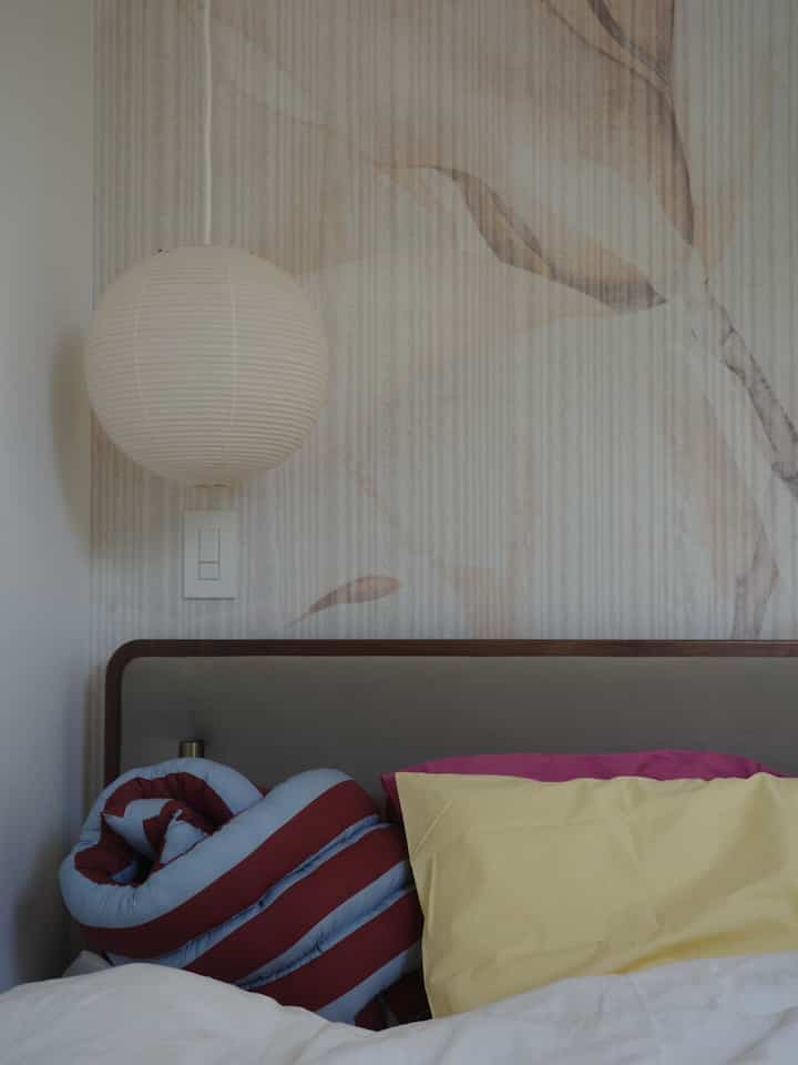 ＿＿＿＿＿＿＿＿＿＿＿＿＿＿

The bedroom is probably my favorite place.

#bedroom #インテリア #ベッドルーム #枕カバー #クッション