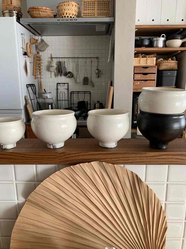 ここは一旦乾かす場所。

#キッチン #腰壁
#タイル #タイルキッチン
#鈴木環 #ピジョンカップ