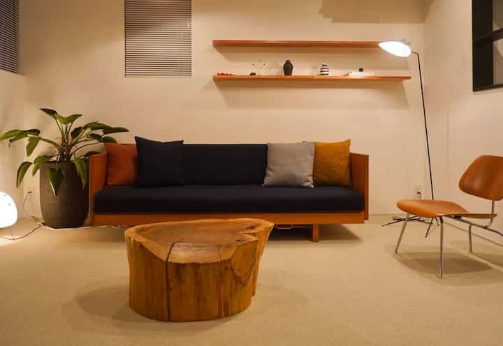 リビングルーム🛋️

#リビング　#リビングインテリア　#ソファー　#ラウンジチェア