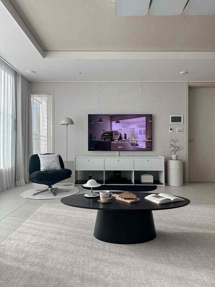 Tagged posts featuring Wood Oval Coffee Table 1