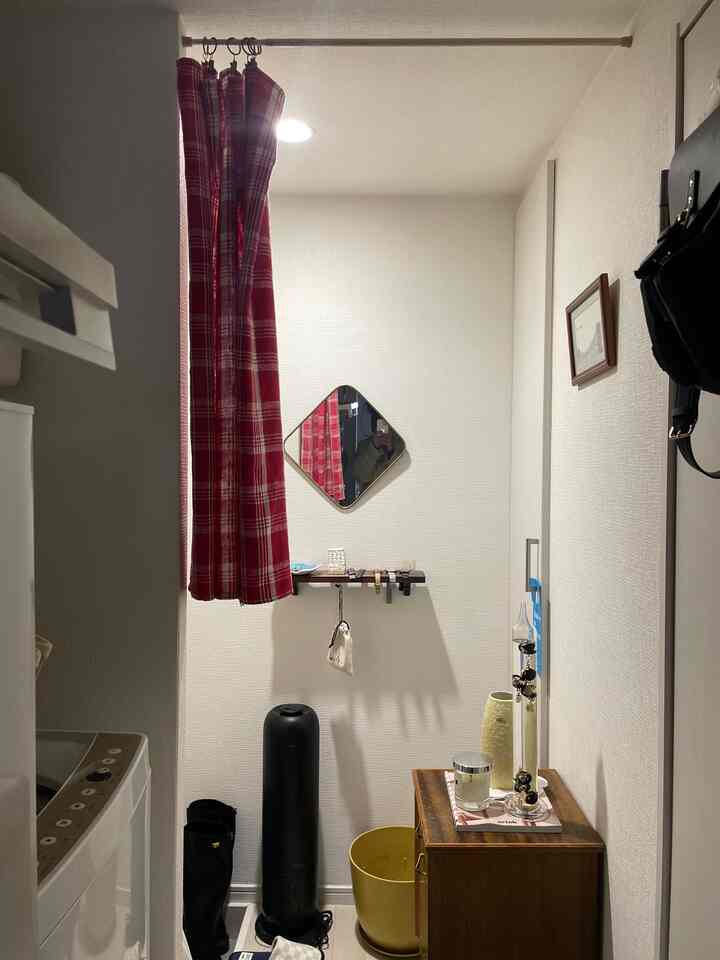 The entrance area of my house has turned into a storage space...
#Entrance #廊下 #マンション #インテリア #一人暮らし #一人暮らし部屋 #ヴィンテージ