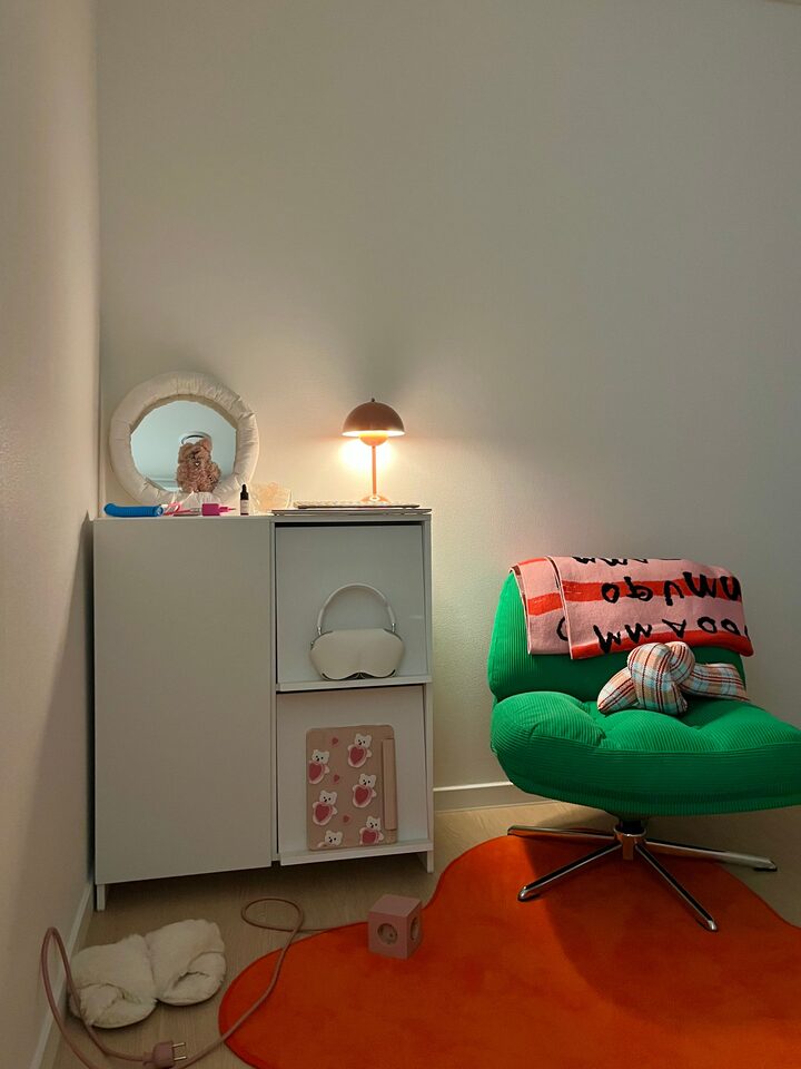 short form carousel card thumbnail