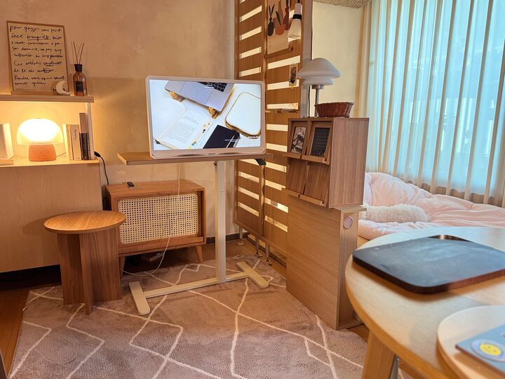 short form carousel card thumbnail