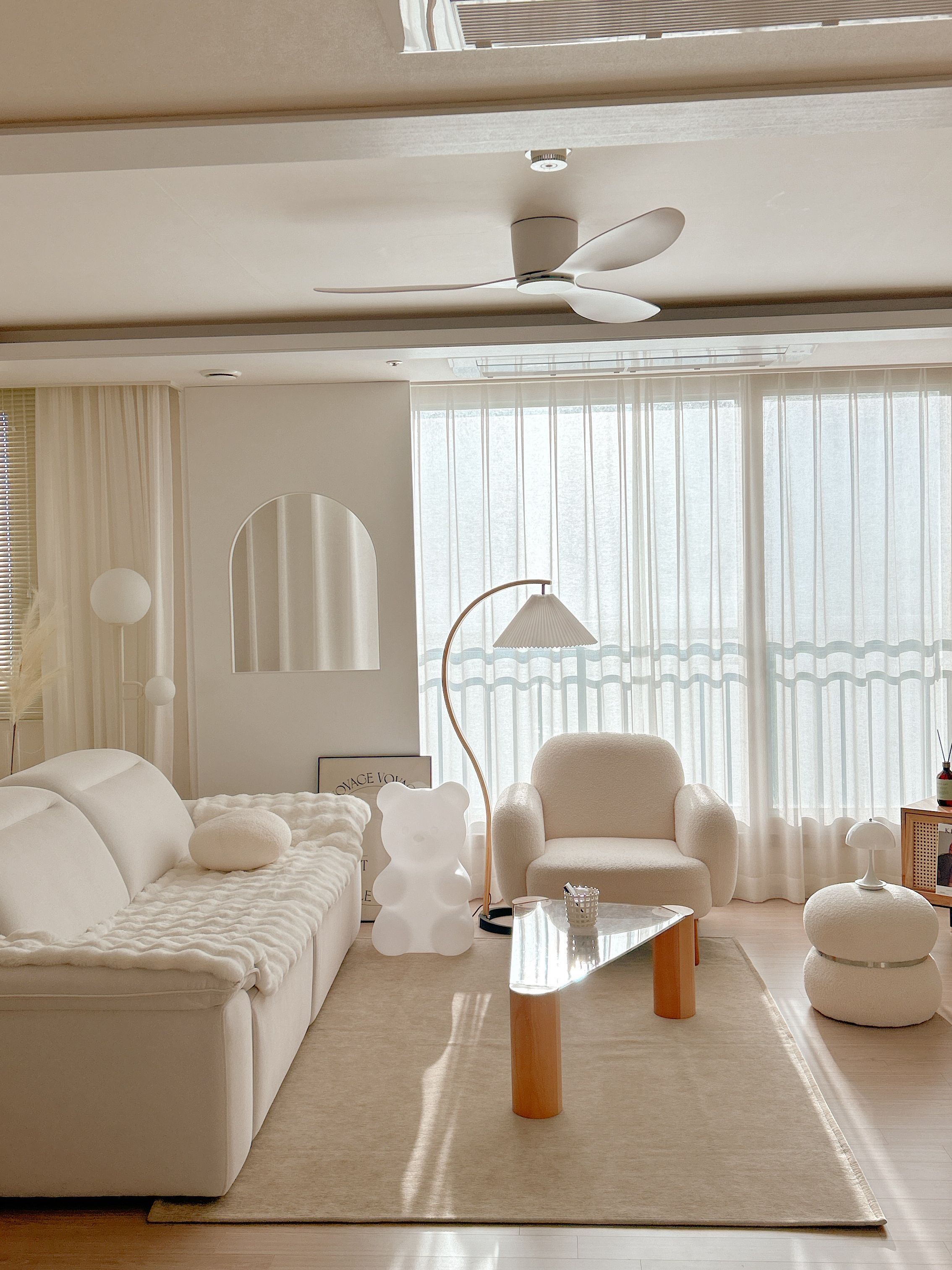 Cloud Faux Fur Sofa Pad user photo