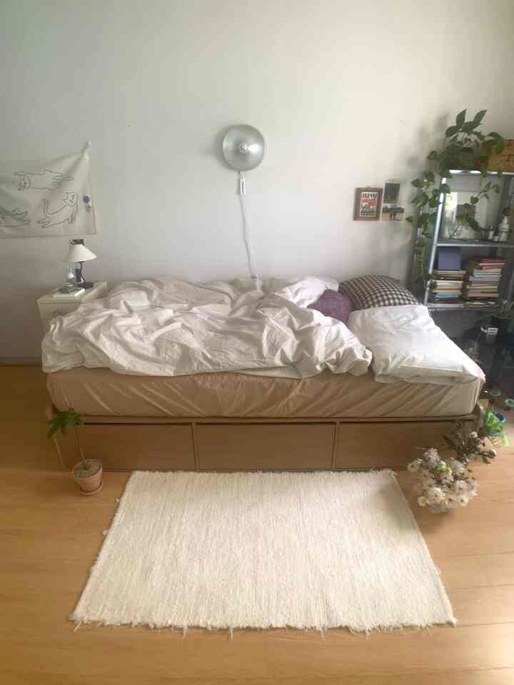 All the bedding is made of Coconiel products 🛌🐰

#Coconiel #코코니엘침구 #침구추천 #원룸인테리어 #침실인테리어 #원룸꾸미기 #자취방인테리어 #8평원룸