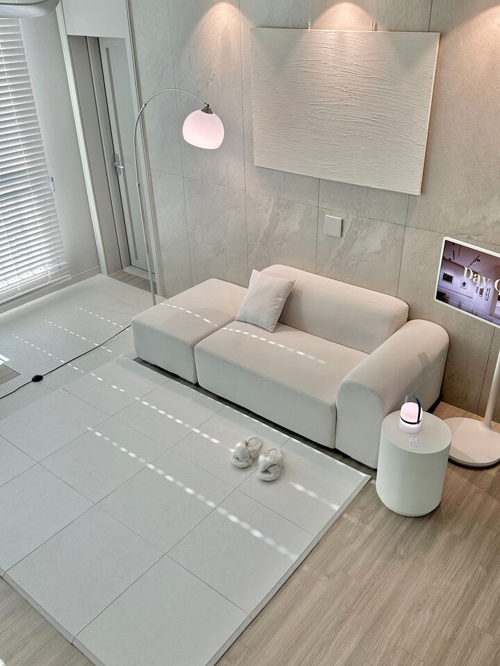 short form carousel card thumbnail