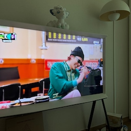 #오늘의우리집
주말 마무리🤍
이번 주는 일본도 다녀오고 바로 출근해서
집에서 컨디션 조절하는 시간 가졌어요🥹
어제는 잠깐 나갔다 오긴 했는데
역시 이불 밖은 위험해요✨
일본에서 사온 #포켓몬 #식스테일
너무 귀여워요 𐨛 𐨛 𐨛 
#신혼일기 #집스타그램 #홈스타그램 #맞팔 #팔로우 #f4f #l4l #일본 #기념품 
#협찬환영 #인테리어 #전세 #신혼
#새댁 #이사 #결혼 #집꾸 #집꾸미기 