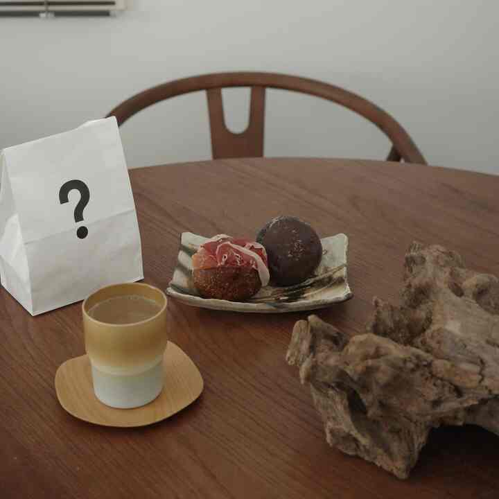 おうちカフェ時間🍩🖤
#おうちカフェ #おうち時間 #リビング #ychair