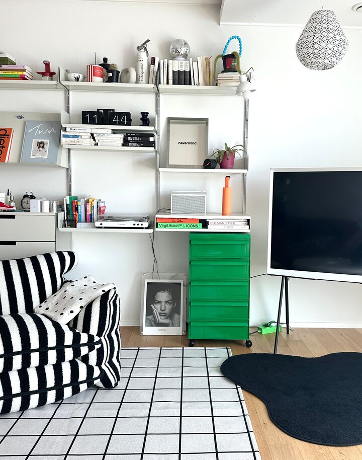 short form carousel card thumbnail