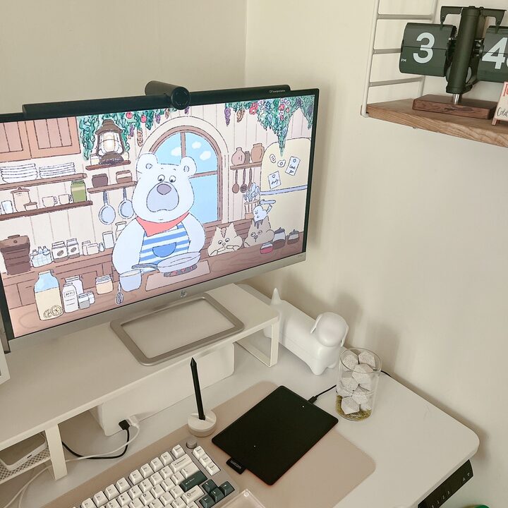 short form carousel card thumbnail