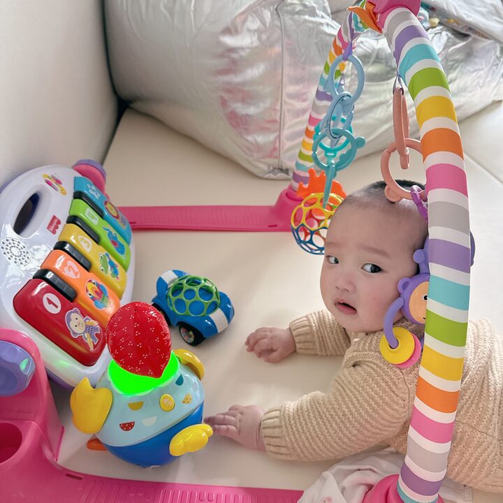 short form carousel card thumbnail