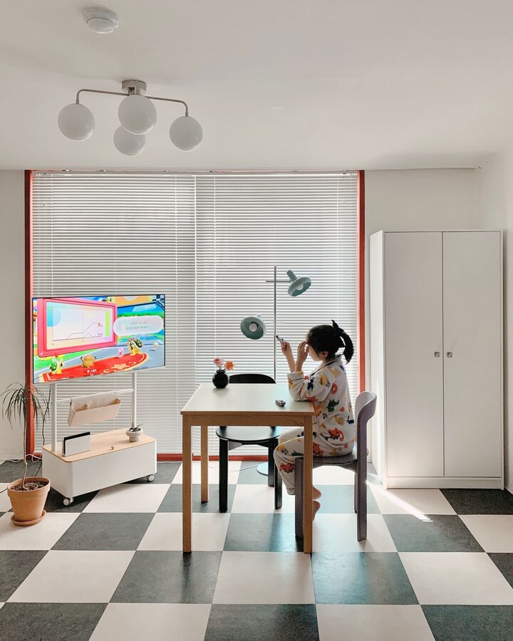 short form carousel card thumbnail