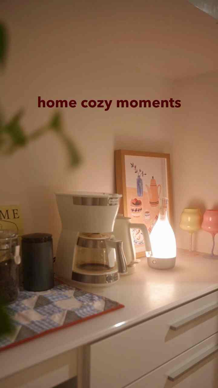 最近のほっとする家時間☕️🍰＝
家でおやつを作る→家族みんなで食べる

更にオーブンで焼くことで家の中が美味しい匂いで包まれるのが最高😋
コーヒーの匂いも混ざるともっと最高🥰☕️

#kitcheninterior #cooking