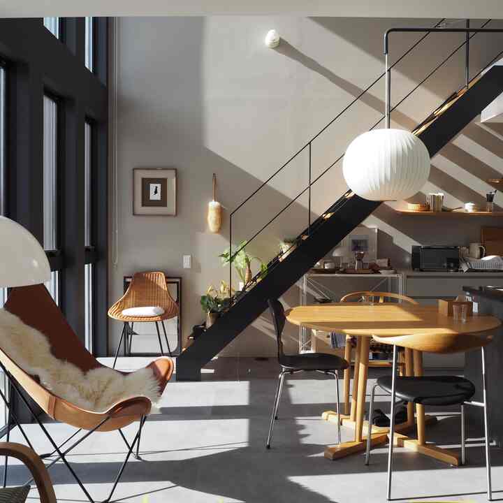 ポカポカの日差しです🍰

#ダイニング #キッチン 
#アクタス #ダイニングチェア 
#イケア #IKEA #ACTUS #北欧家具
#バブルランプ　#ハーマンミラー 