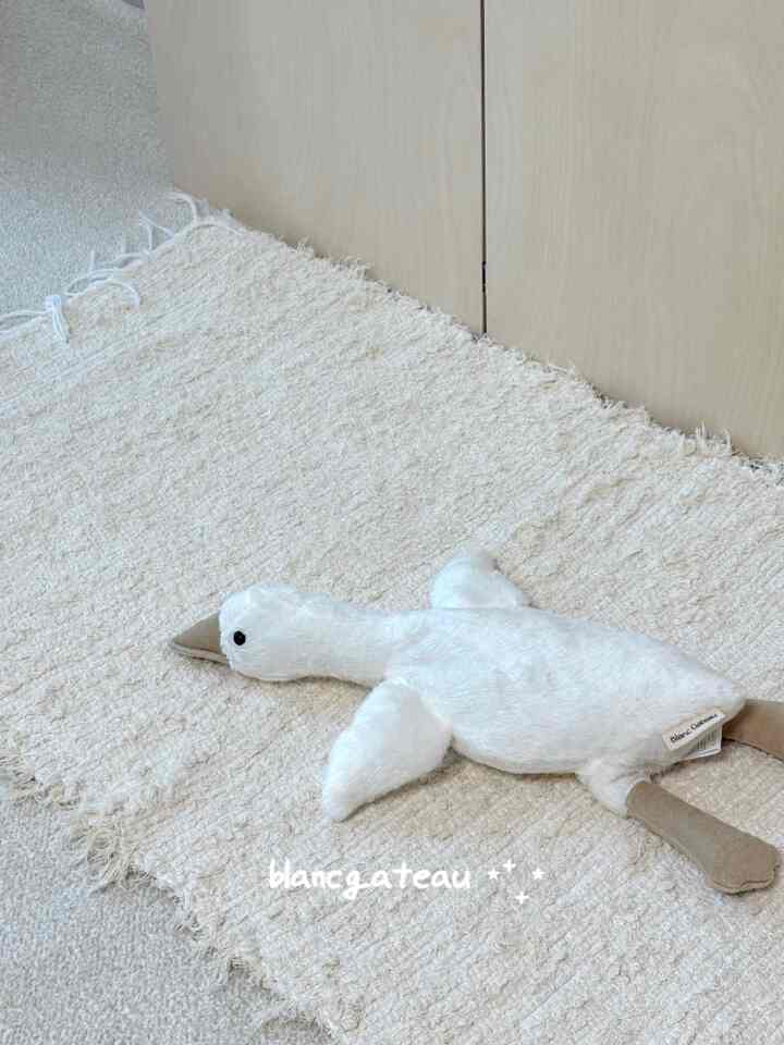  #愛着人形おすすめ #製品提供

要件サイズが小さくて軽くて赤ちゃんがよく持ち歩いたんですよ！
寝る時も幅抱えて寝るのにどれくらい可愛いか⑉♥ 
#出産プレゼントおめでとうございます
これをプレゼントすると、＃センスのあるプレゼントと称賛されます。

#ベビーギフト