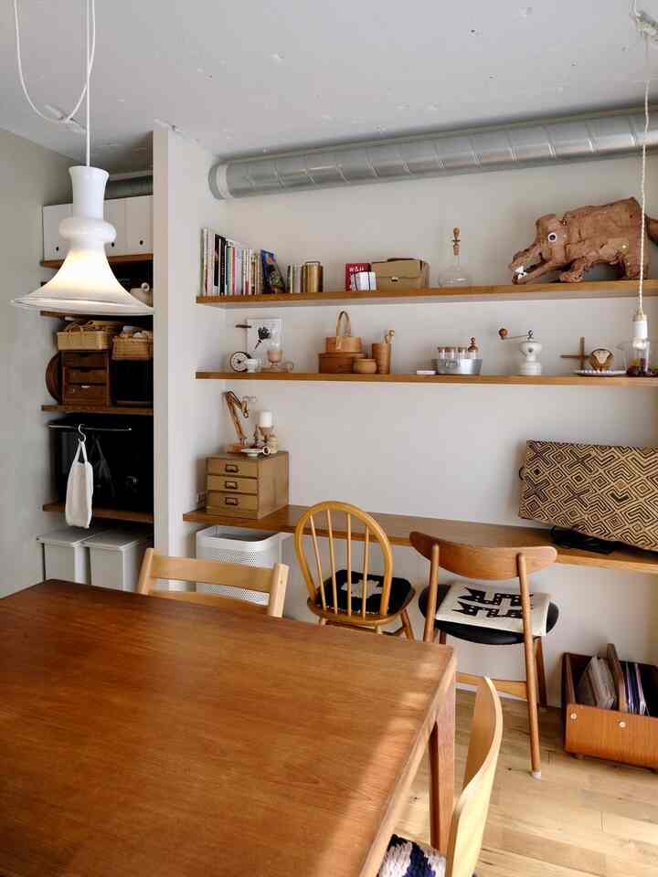 モニターはクバクロスで隠してます。

#ワークカウンター #造作棚 #北欧インテリア 