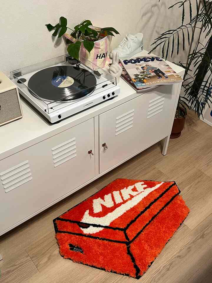 #IKEA #IKEA家具 #audiotechnica #レコードプレーヤー #レコード #NIKE #ラグ #ラグマット #popeye