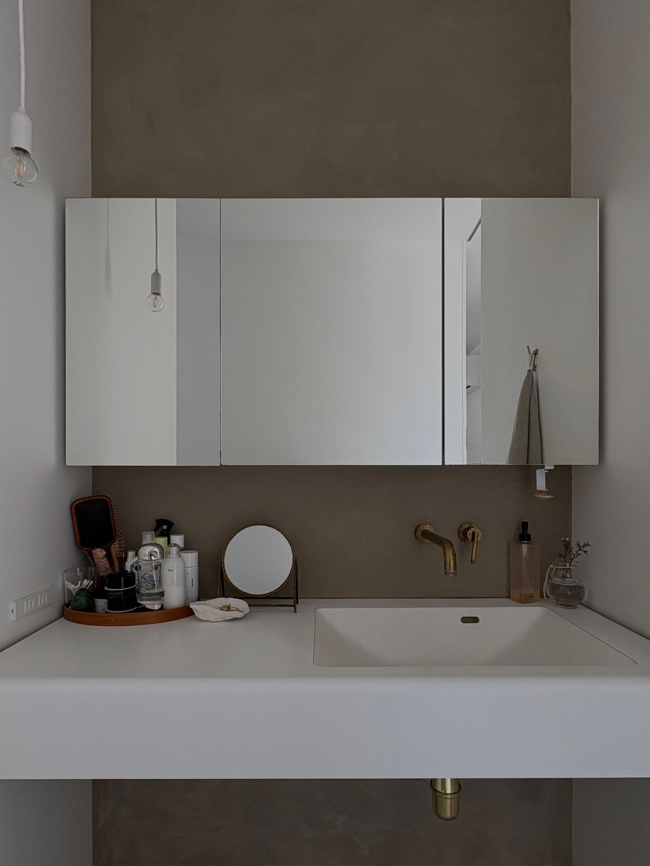 miratap スミス W1200 コンセント付（三面鏡） | Ohouse