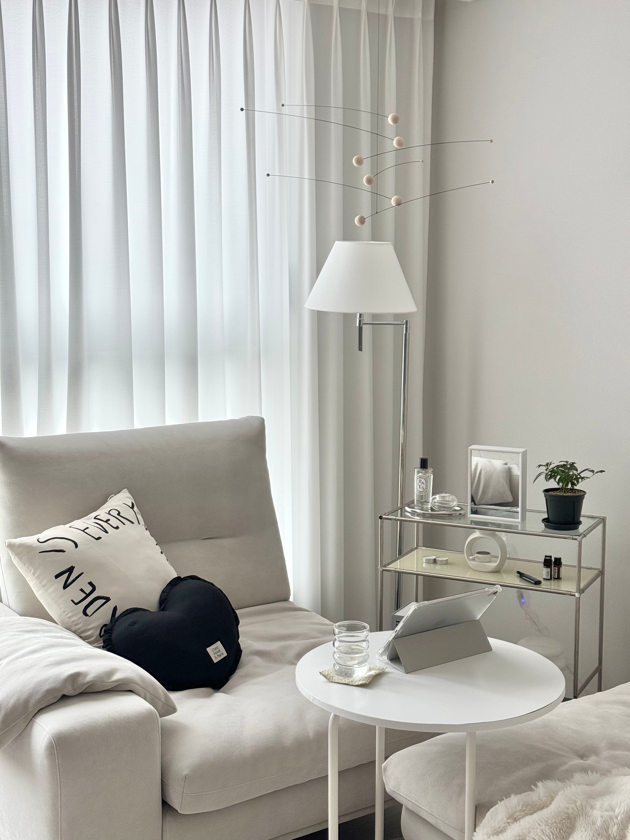 3-Tier Modular Glass Side Table user photo