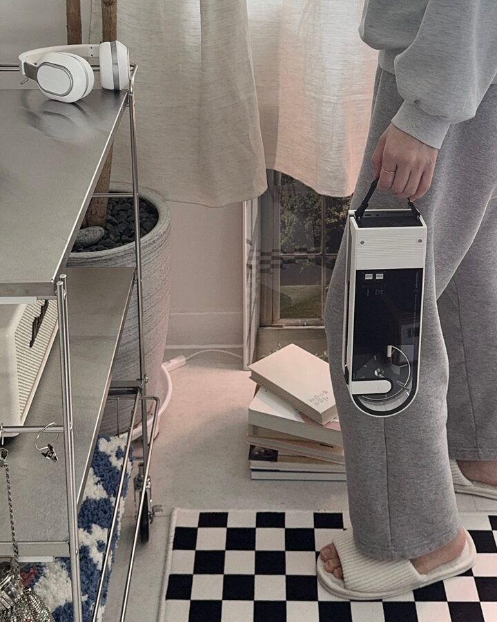 short form carousel card thumbnail