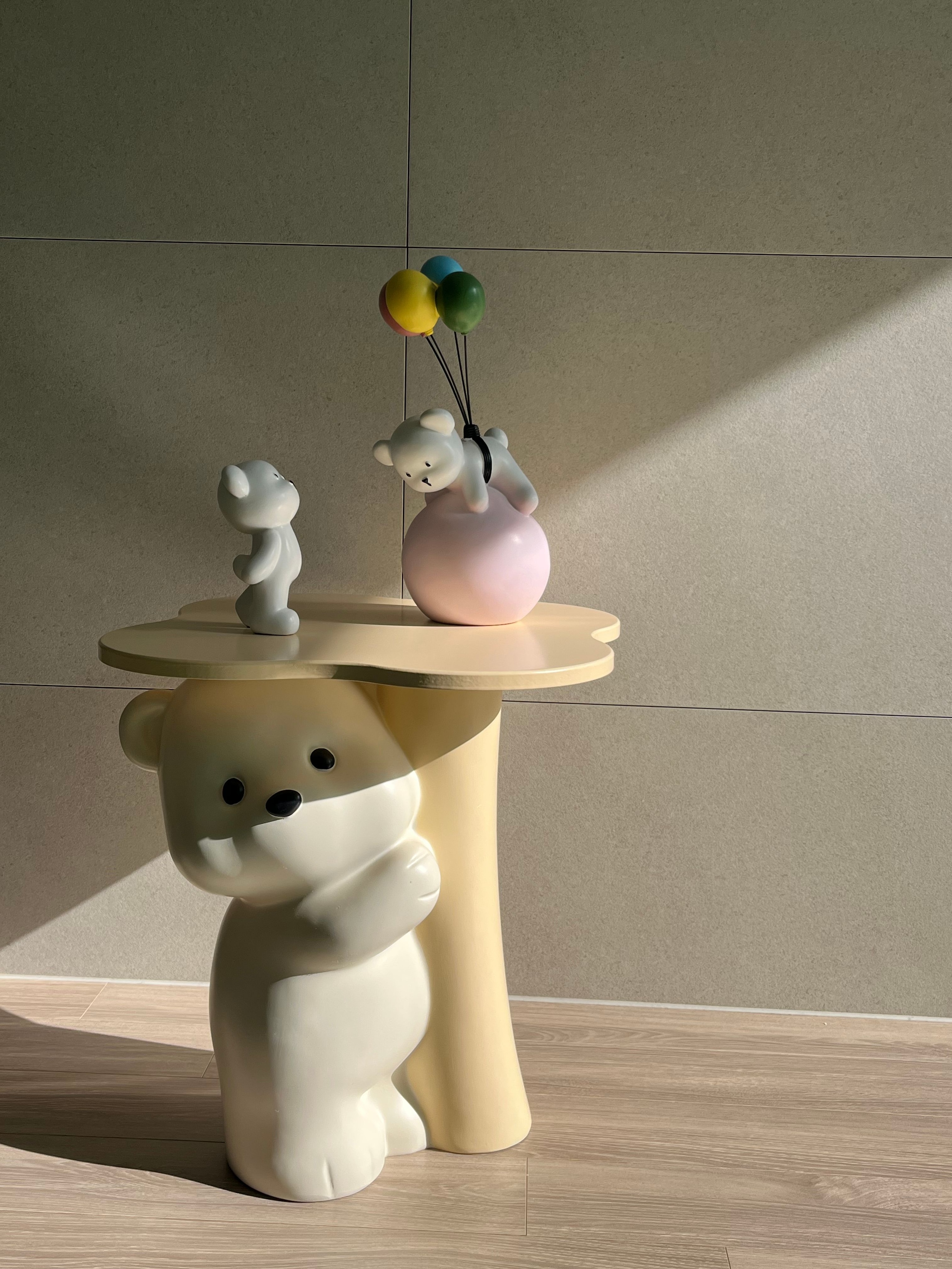 Clover Top Polar Bear Hug Side Table user photo