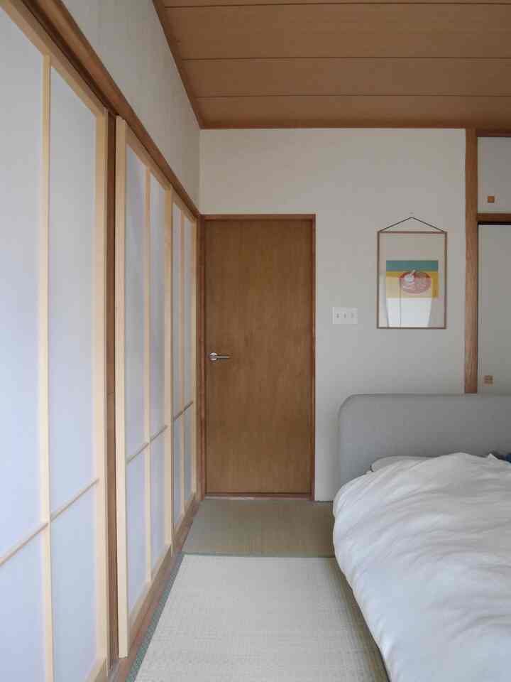 The bedroom is all about relaxation 😴

#KoalaMattress #和室 #和風インテリア #畳 #障子 #和風 #和 #和モダン