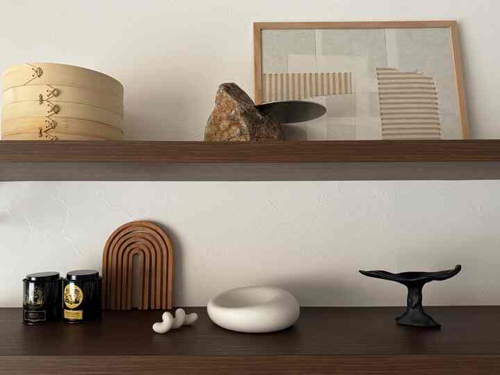 #キッチン棚
#キッチン壁 
#キッチン小物 
#キッチン飾り 
#キッチンインテリア 
#kitcheninterior
#kitchenwall
#relaxceramics
#kikuchishunji
#artofblack
#kokonbonsai