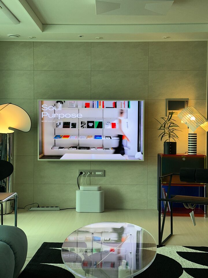 short form carousel card thumbnail