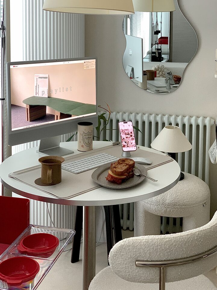 short form carousel card thumbnail