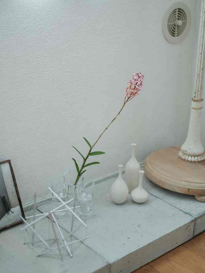 隙があれば生花を飾りたい。アアルトベースのかたちが可愛い。

#花のある暮らし #アアルトベース
