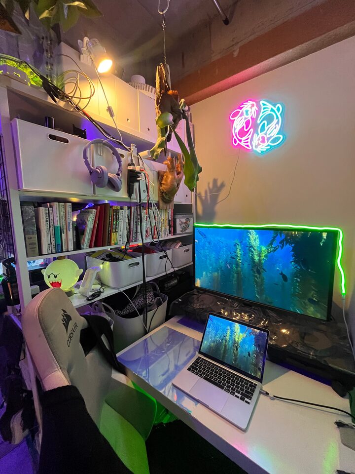 short form carousel card thumbnail