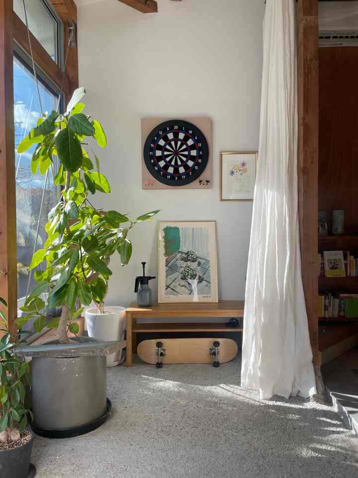 春になってきたな〜🌱

#土間　#リノベーション　#ベンチ　#木造　#ダーツ　#ダーツホームライブ